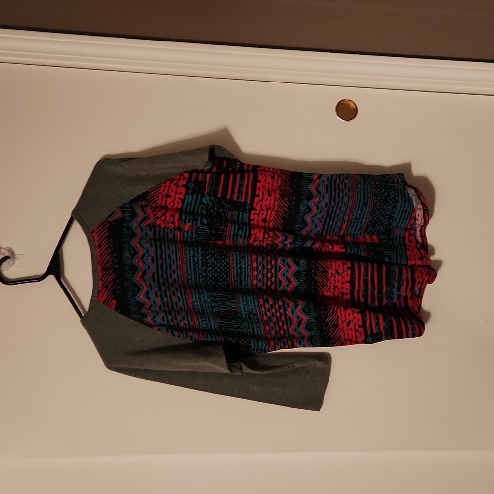 Lularoe - Picture 3 of 3